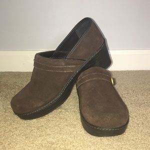 Brown Clogs with Heel